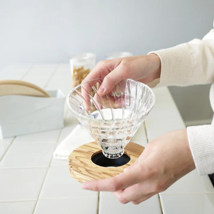 Hario V60 Glass Dripper 02, Olive Wood Holder - 2