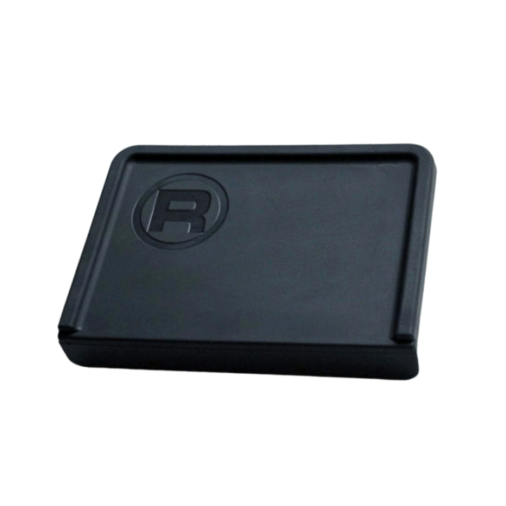 ROCKET TAMPING MAT WITH VERTICAL FOLD