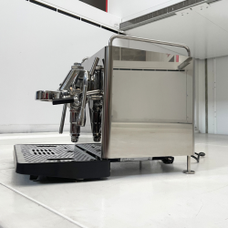 Sanremo Cube R – Máquina espresso compacta con tecnología avanzada