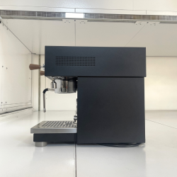 PROFITEC MOVE ESPRESSO MACHINE DEMO UNIT