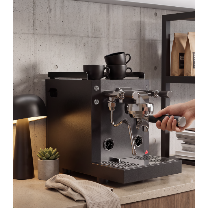 Mahlkönig Xenia Brew-by-Sync Espresso Machine - 8
