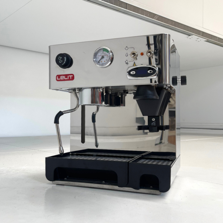 Máquina de café expresso Lelit Anita PL042TEMD 220V - Compacta